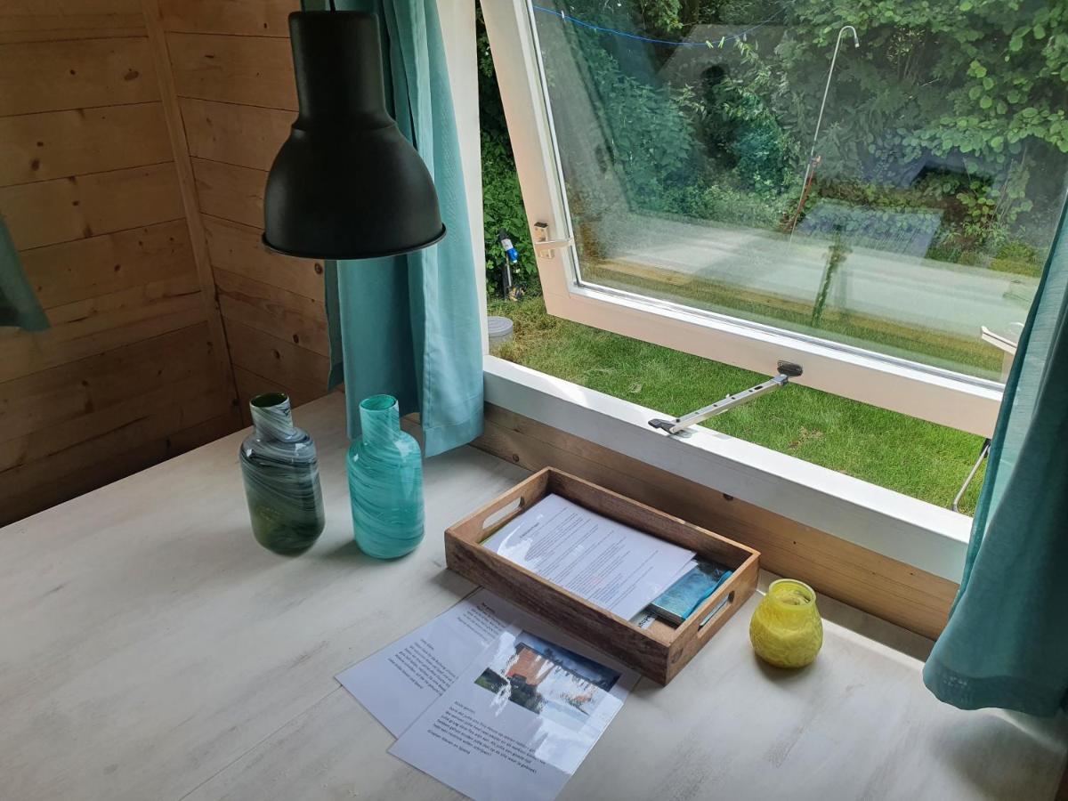 Hotel Tiny House Op Wielen Friesland Workum Esterno foto